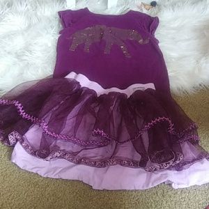 Naartjie skirt & cute top paired with